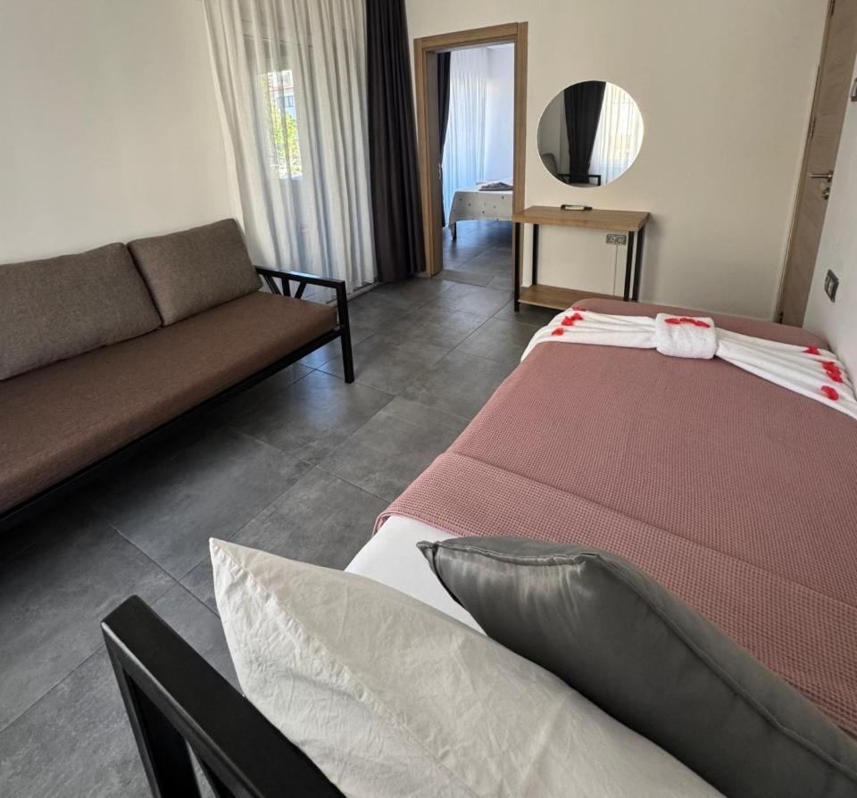 The Pera Otel