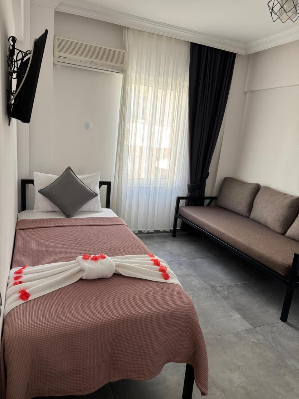The Pera Otel *